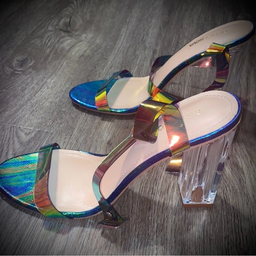 Fashion nova heels